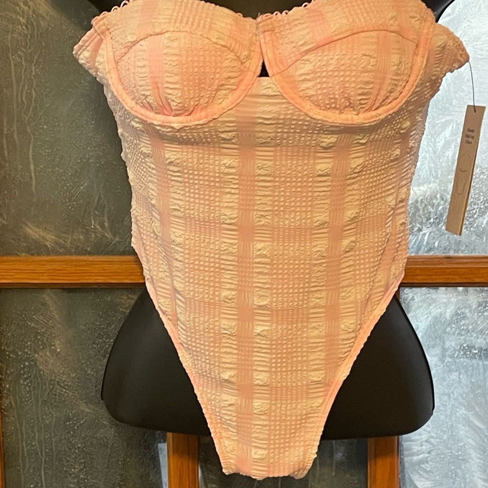 No Boundaries Light Pink Textured Bustier Bathing suit